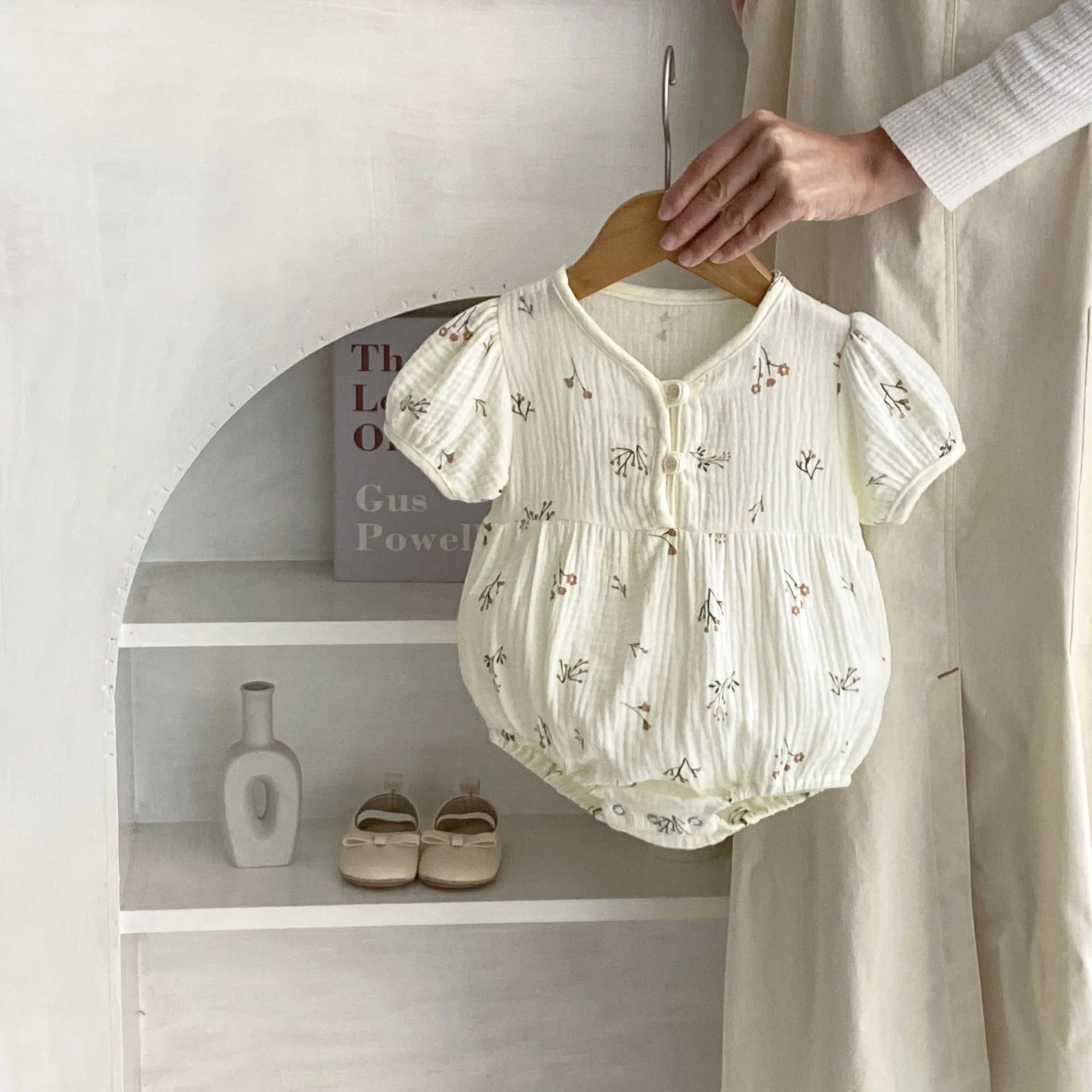 -ベビーロンパース  半袖ボディスーツ 花柄フラワープリント - mamahalo shop - 半袖ロンパース -  べビー服 - 子供服 - 男の子 - 女の子