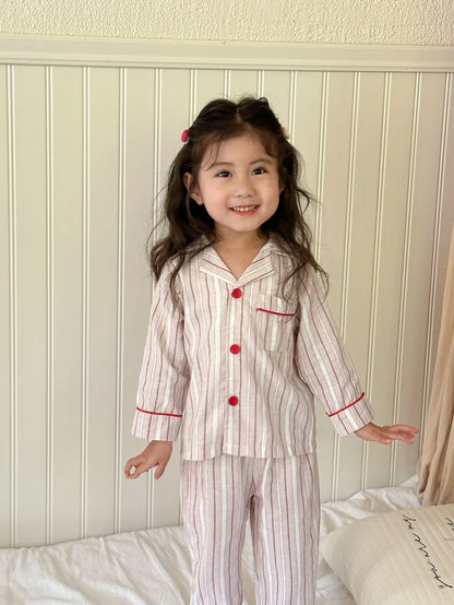 -キッズパジャマセット 長袖シャツ+ロングパンツ レトロストライプ 2カラー【mh0006433】 - mamahalo shop - 長袖パジャマ -  べビー服 - 子供服 - 男の子 - 女の子