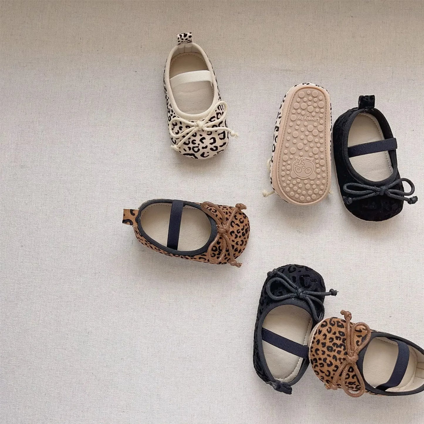 -ベビーシューズ レオパードリボンフラットバレエシューズ ファーストシューズ 靴 - mamahalo shop - ベビー用靴 -  べビー服 - 子供服 - 男の子 - 女の子