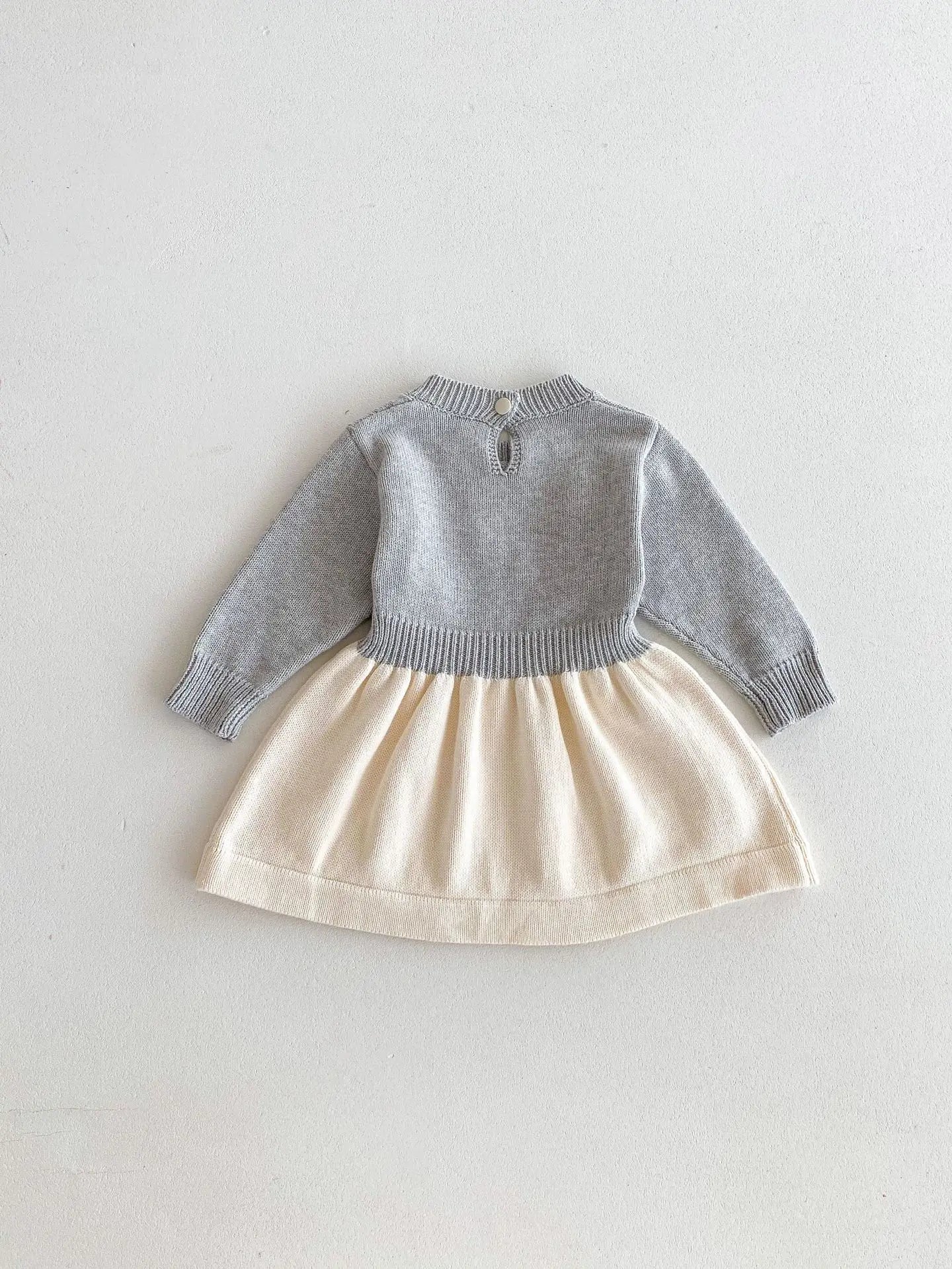 -ベビーキッズワンピース うさぎバニー刺繍バイカラー長袖ニットワンピース - mamahalo shop - 長袖ワンピース -  べビー服 - 子供服 - 男の子 - 女の子