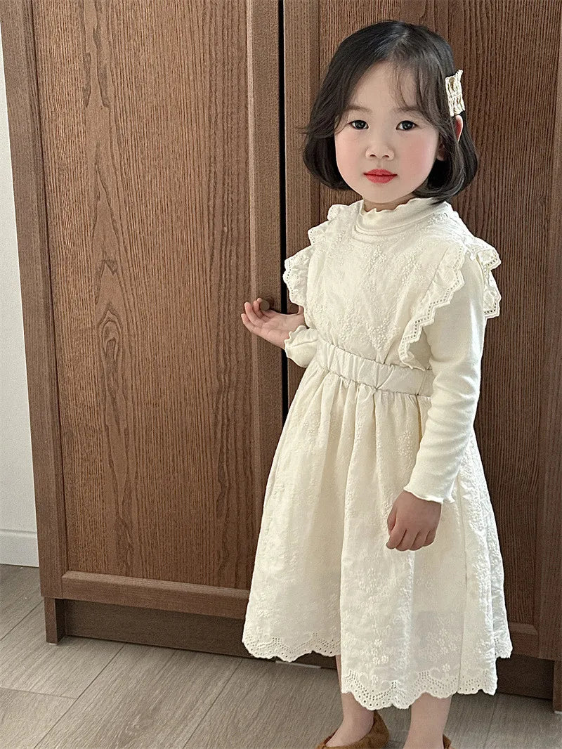 -キッズワンピース レース刺繍フリル エプロンドレス ノースリーブワンピース ベージュ - mamahalo shop - ノースリーブワンピース -  べビー服 - 子供服 - 男の子 - 女の子