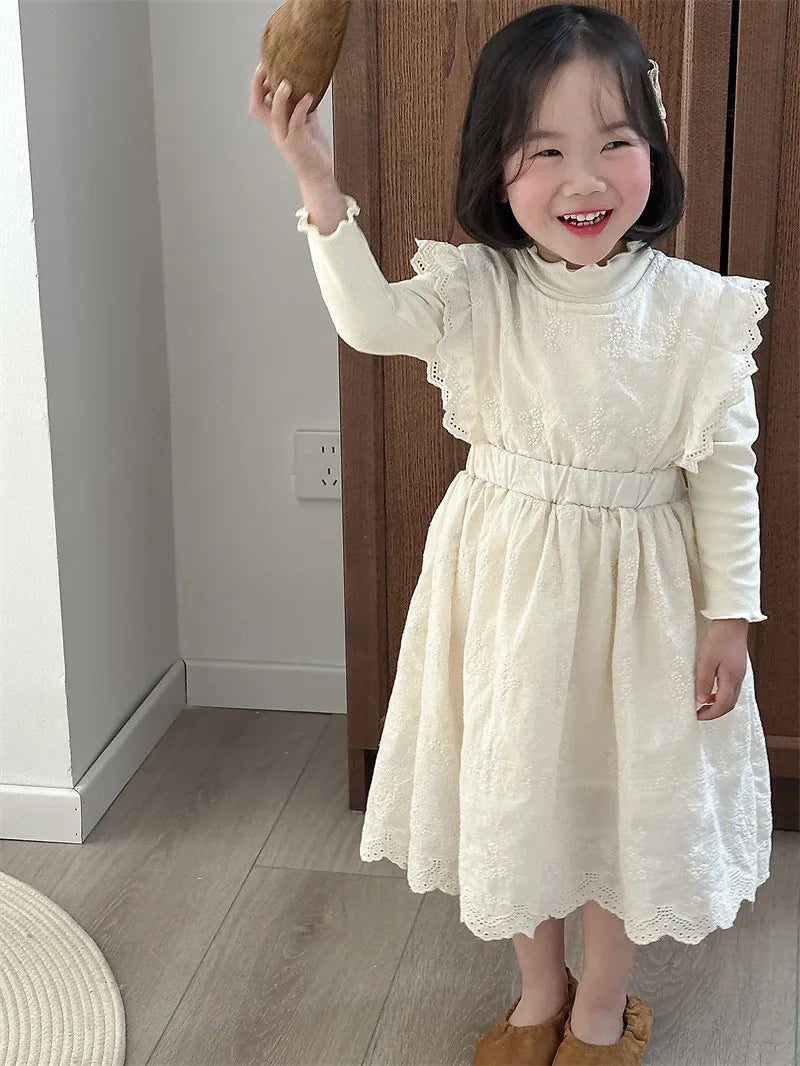 -キッズワンピース レース刺繍フリル エプロンドレス ノースリーブワンピース ベージュ - mamahalo shop - ノースリーブワンピース -  べビー服 - 子供服 - 男の子 - 女の子