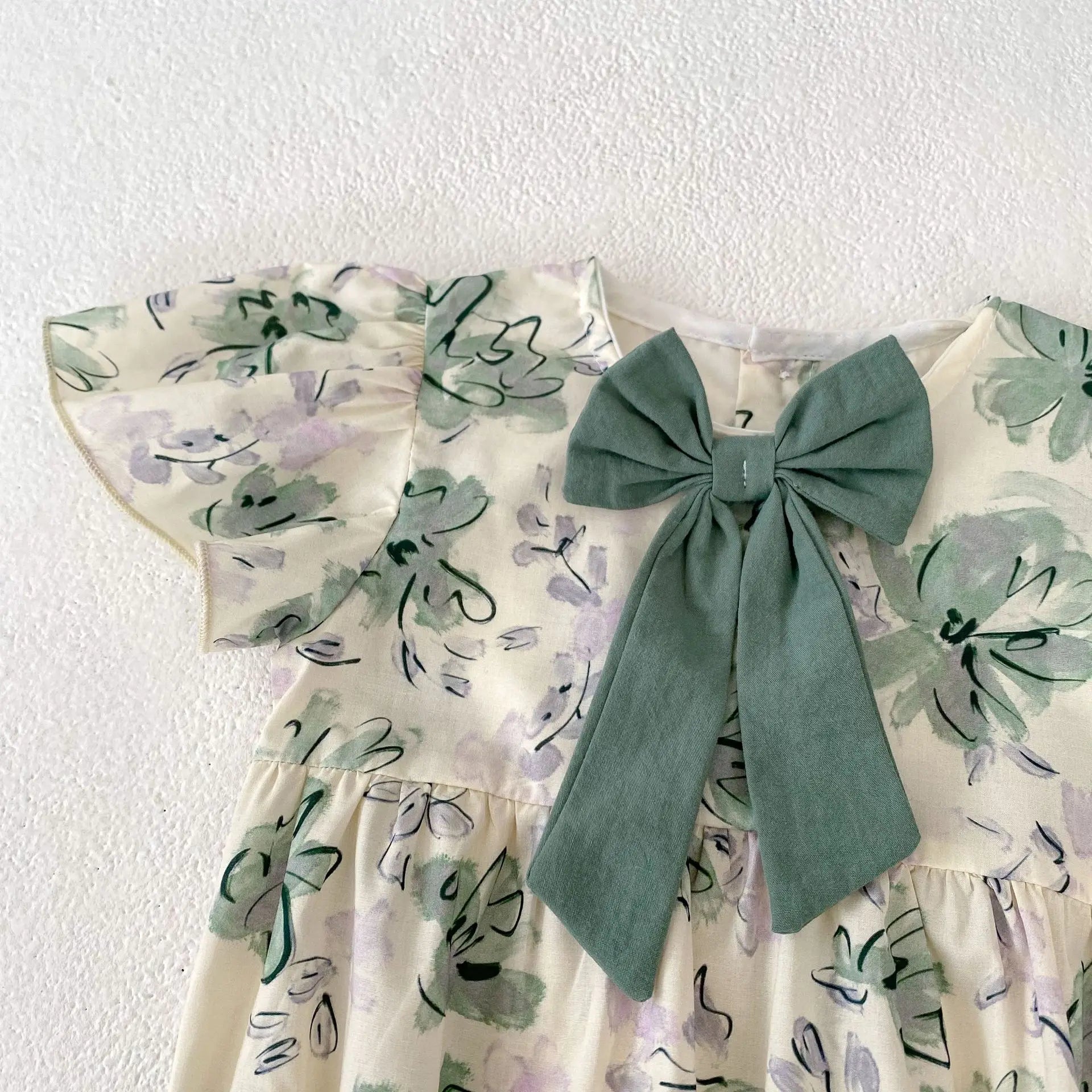 -ベビーロンパース 半袖フリルスリーブボディスーツ リボン フラワー花柄プリント【mh0004642】 - mamahalo shop - 半袖ロンパース -  べビー服 - 子供服 - 男の子 - 女の子