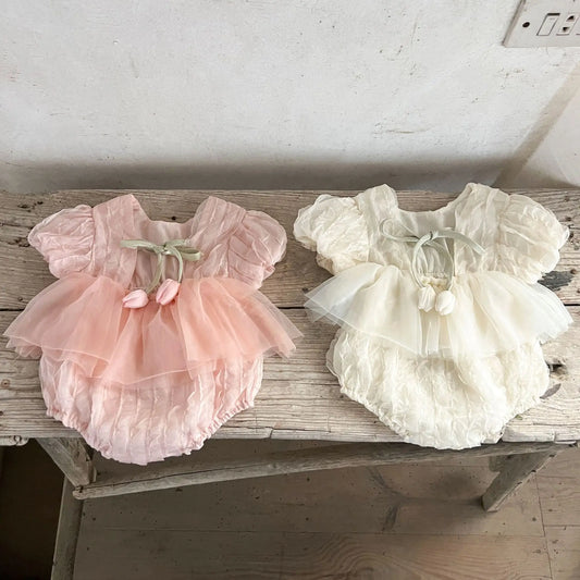 -ベビーロンパース 半袖ペプラムボディスーツ レース チューリップ ドレスロンパース 2カラー【mh0005624】 - mamahalo shop - 半袖ロンパース -  べビー服 - 子供服 - 男の子 - 女の子