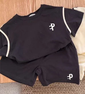 -キッズセットアップ 2点セット 半袖Tシャツ+ショートパンツ ワンポイントロゴプリント 3カラー【mh0005393】 - mamahalo shop - 半袖セットアップ -  べビー服 - 子供服 - 男の子 - 女の子