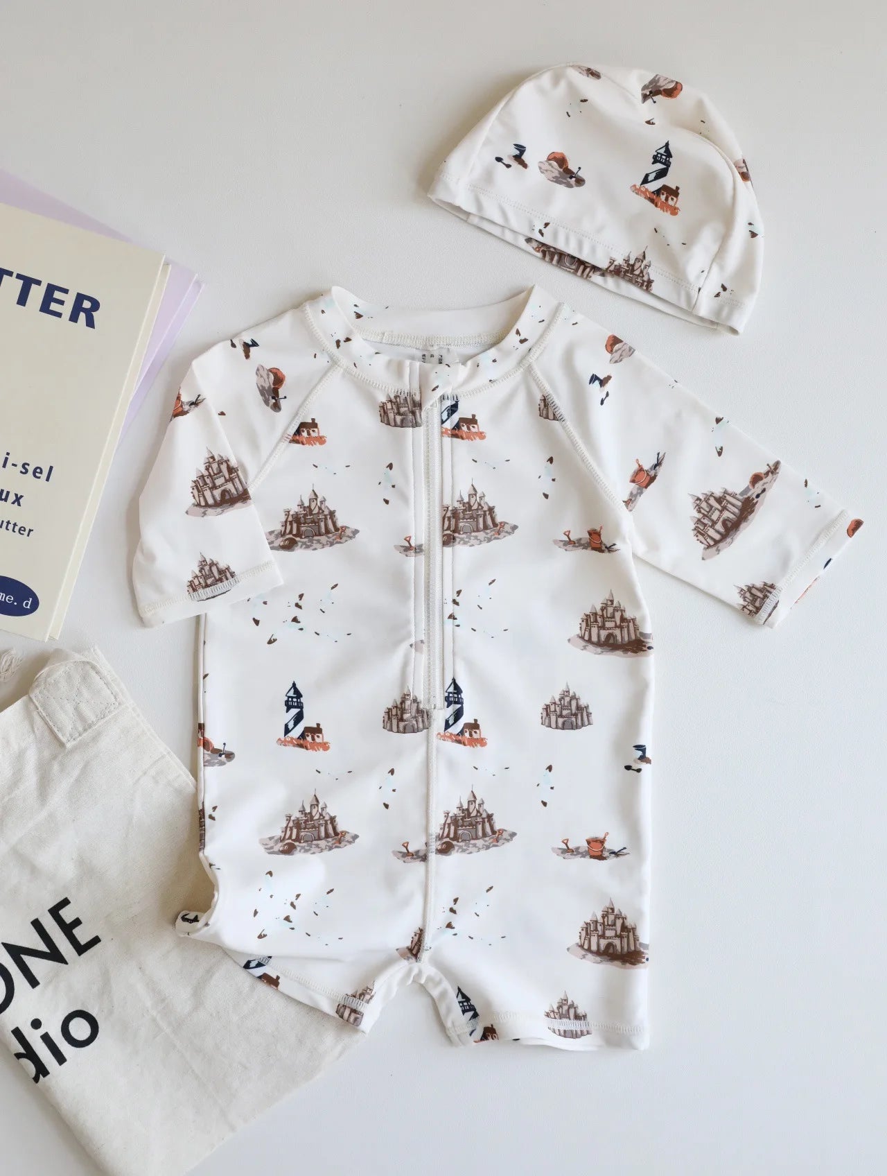 -キッズ水着 ボーイズ 長袖ジップアップつなぎ ワンピース+帽子セット アニマルプリント スイムウェア【mh0005992】 - mamahalo shop - ベビー用水着 -  べビー服 - 子供服 - 男の子 - 女の子