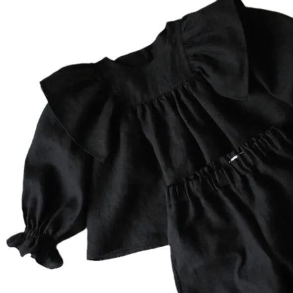 -キッズセットアップ 2点セット 長袖ショルダーフリルチュニックブラウス アンクルルーズパンツ ブラックスーツ - mamahalo shop - 長袖セットアップ -  べビー服 - 子供服 - 男の子 - 女の子