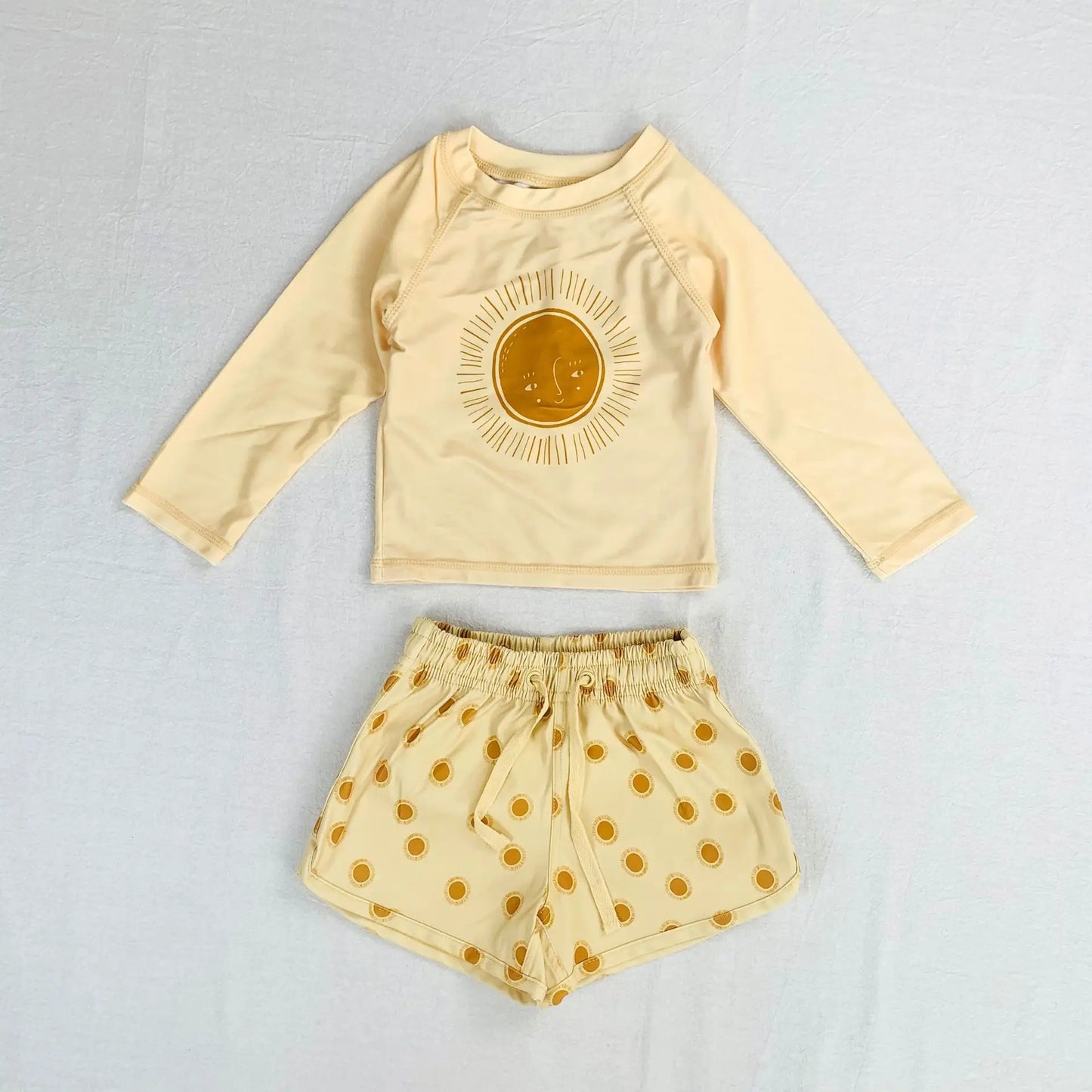 -キッズ水着 ボーイズ 半袖長袖 セパレートラッシュガード  スイムウェア スイミングウェア 帽子セット【mh0004294】 - mamahalo shop - ベビー用水着 -  べビー服 - 子供服 - 男の子 - 女の子