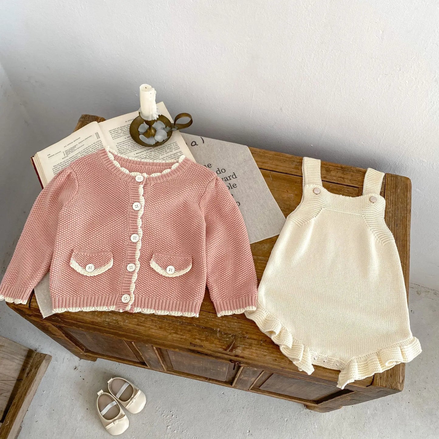 -ベビーカーディガン/ロンパース ニットジャケット/サスペンダーボディスーツ フリル - mamahalo shop - カーディガン・パーカー -  べビー服 - 子供服 - 男の子 - 女の子