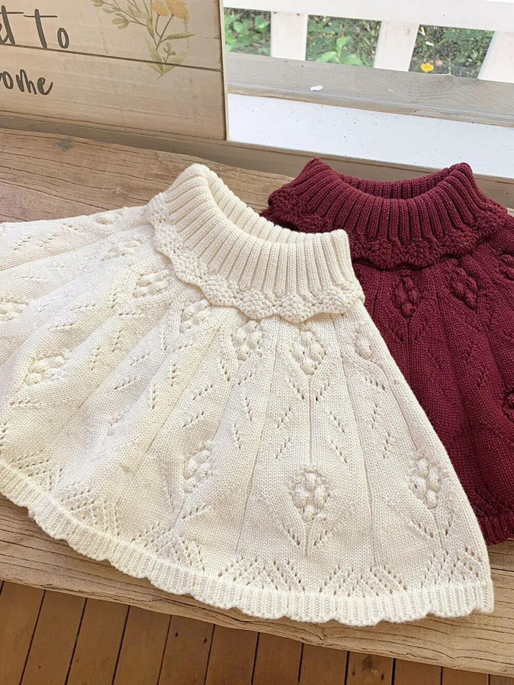 -キッズ ニットショール ポンチョ ハイネック ベージュ ダークレッド 2カラー ガールズ 女の子 子供服 - mamahalo shop - ショール -  べビー服 - 子供服 - 男の子 - 女の子