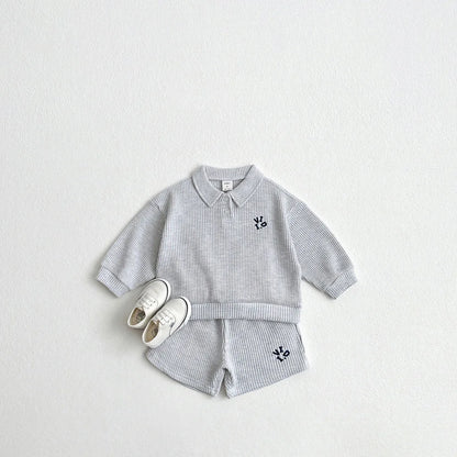 -キッズセットアップ 2点セット 長袖ポロシャツ+ショートパンツ レターロゴ刺繍 3カラー【mh0004676】 - mamahalo shop - 長袖セットアップ -  べビー服 - 子供服 - 男の子 - 女の子
