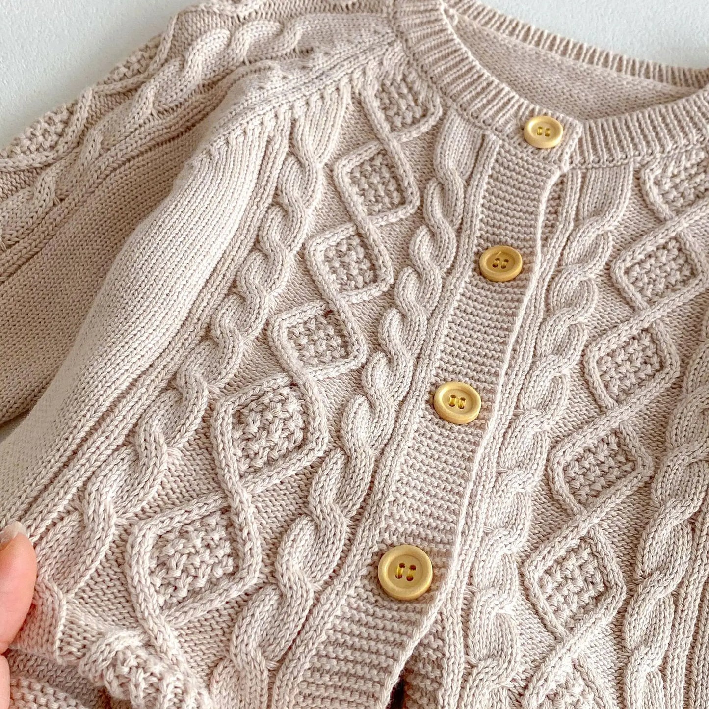 -キッズカーディガン ロングジャケット ペプラムフリル アランニット カーキ【mh0006646】 - mamahalo shop - カーディガン・パーカー -  べビー服 - 子供服 - 男の子 - 女の子