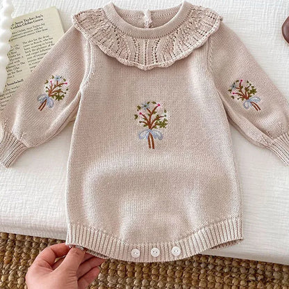 -ベビーロンパース 長袖ニットボディスーツ フラワー花柄刺繍 フリルサークル襟 4カラー【mh0004189】 - mamahalo shop - 長袖ロンパース -  べビー服 - 子供服 - 男の子 - 女の子