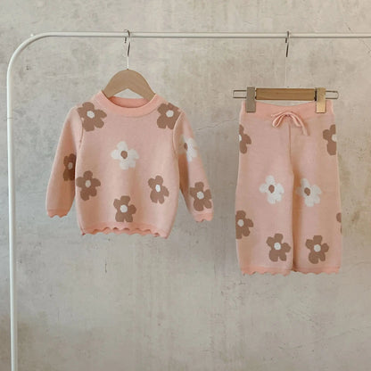 -ベビーセットアップ 2点セット レトロフラワーニット長袖カットソー+ロングニットパンツ ピンク【mh0007431】 - mamahalo shop - 長袖セットアップ -  べビー服 - 子供服 - 男の子 - 女の子