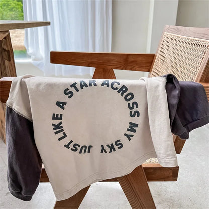 -キッズ レターロゴ ラグラン バイカラー 長袖 ルーズ Tシャツ トップス - mamahalo shop - 長袖Tシャツ -  べビー服 - 子供服 - 男の子 - 女の子