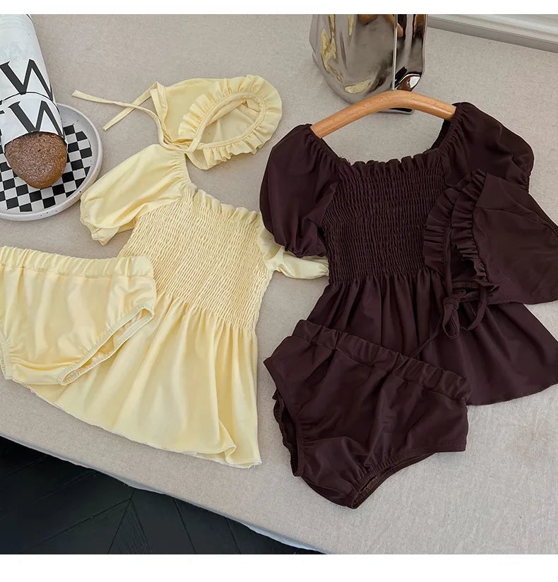 -キッズ水着 帽子セット セパレート ビキニ 半袖パフスリーブチュニック ブルマ フリル帽子 スイムウェア 2カラー【mh0005117】 - mamahalo shop - ベビー用水着 -  べビー服 - 子供服 - 男の子 - 女の子