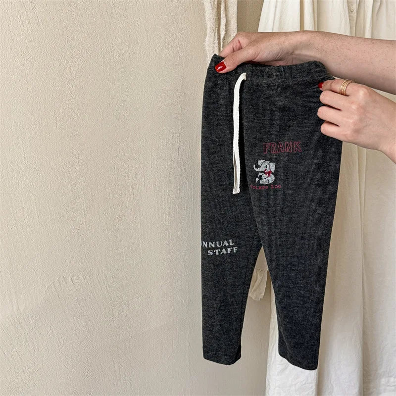 -キッズパンツ レターロゴ象エレファント刺繍レギンスパンツ 2カラー - mamahalo shop - レギンスパンツ -  べビー服 - 子供服 - 男の子 - 女の子