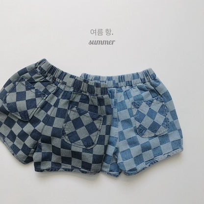 -キッズ チェッカー チェック デニム ショートパンツ ライトブルー ダークブルー ボーイズ - mamahalo shop - ハーフパンツ・ショートパンツ -  べビー服 - 子供服 - 男の子 - 女の子