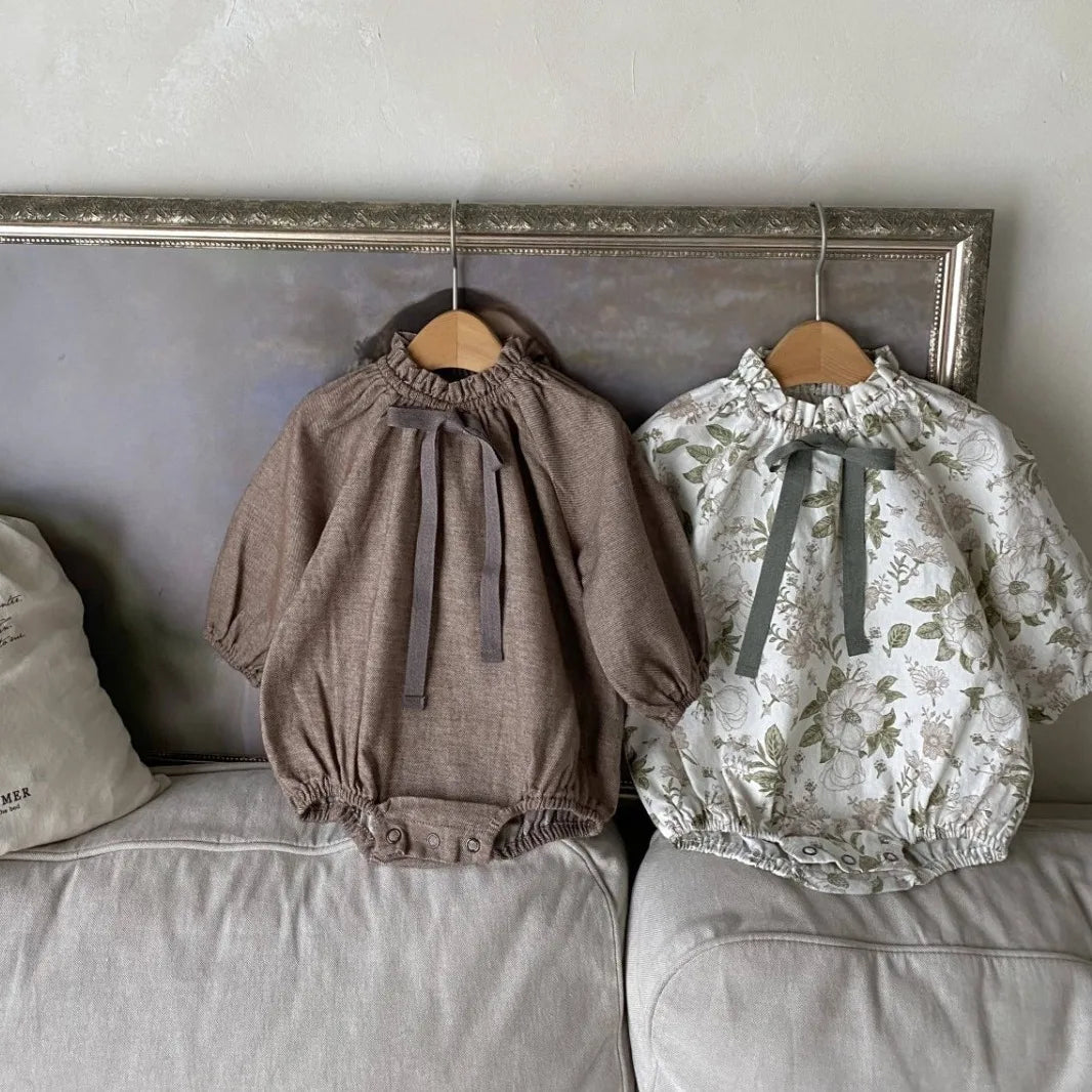 -ベビーロンパース 長袖スタンドフリルカラーボディスーツ リボン リーフボタニカルプリント/無地 - mamahalo shop - 長袖ロンパース -  べビー服 - 子供服 - 男の子 - 女の子