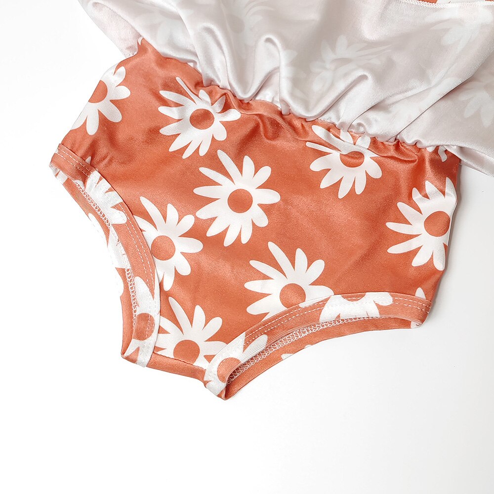 -キッズ 水着 ガールズ フラワー 花柄 ビキニ セパレート スイムウェア ライトブラウン【mh0001998】 - mamahalo shop - ベビー用水着 -  べビー服 - 子供服 - 男の子 - 女の子