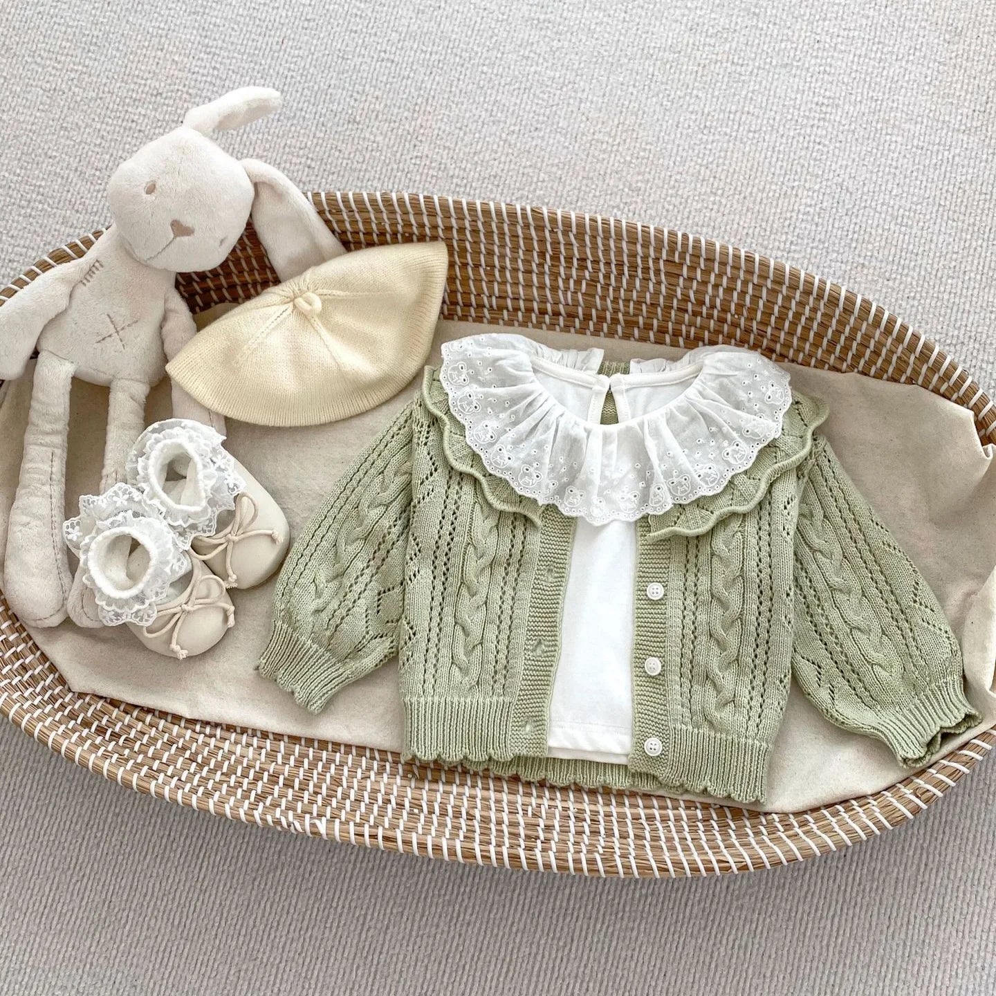 -ベビーカーディガン フリル襟レースニットジャケット 2カラー - mamahalo shop - カーディガン・パーカー -  べビー服 - 子供服 - 男の子 - 女の子