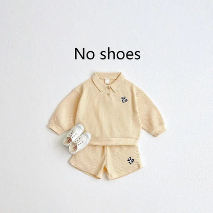 -キッズセットアップ 2点セット 長袖ポロシャツ+ショートパンツ レターロゴ刺繍 3カラー【mh0004676】 - mamahalo shop - 長袖セットアップ -  べビー服 - 子供服 - 男の子 - 女の子