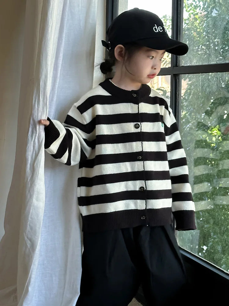 -キッズカーディガン ボーダー/無地チェリー刺繍ニットジャケット 2カラー - mamahalo shop - カーディガン・パーカー -  べビー服 - 子供服 - 男の子 - 女の子