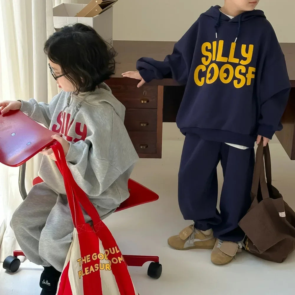 -キッズセットアップ 2点セット レターロゴプリントスウェットフーディパーカー+スウェットパンツ 2カラー - mamahalo shop - 長袖セットアップ -  べビー服 - 子供服 - 男の子 - 女の子