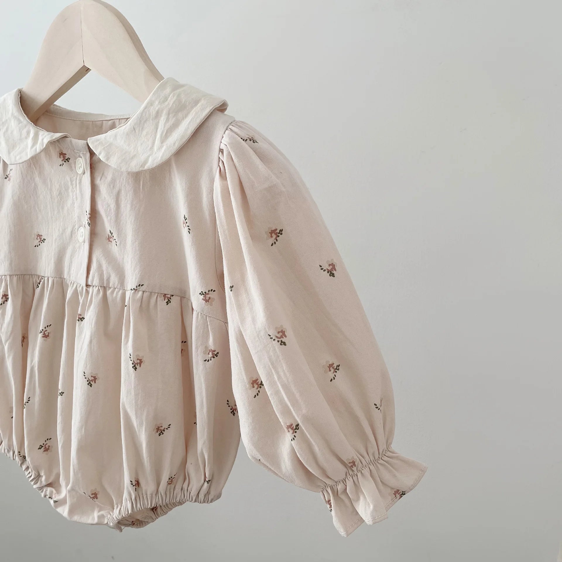 -ベビーロンパース 長袖パフスリーブボディスーツ 丸襟 フラワー小花柄プリント【mh0004667】 - mamahalo shop - 長袖ロンパース -  べビー服 - 子供服 - 男の子 - 女の子