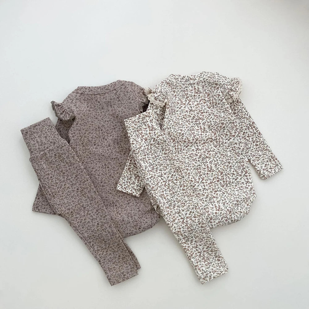 -ベビーセットアップ 3点セット 長袖ロンパース+パンツ+ボンネット帽子 フラワー花柄プリント 2カラー【mh0006570】 - mamahalo shop - ロンパースセットアップ -  べビー服 - 子供服 - 男の子 - 女の子