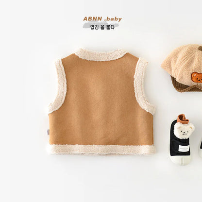 ベスト ベビーキッズベスト フェイクムートン裏ボアフリースベスト【mh0007804】