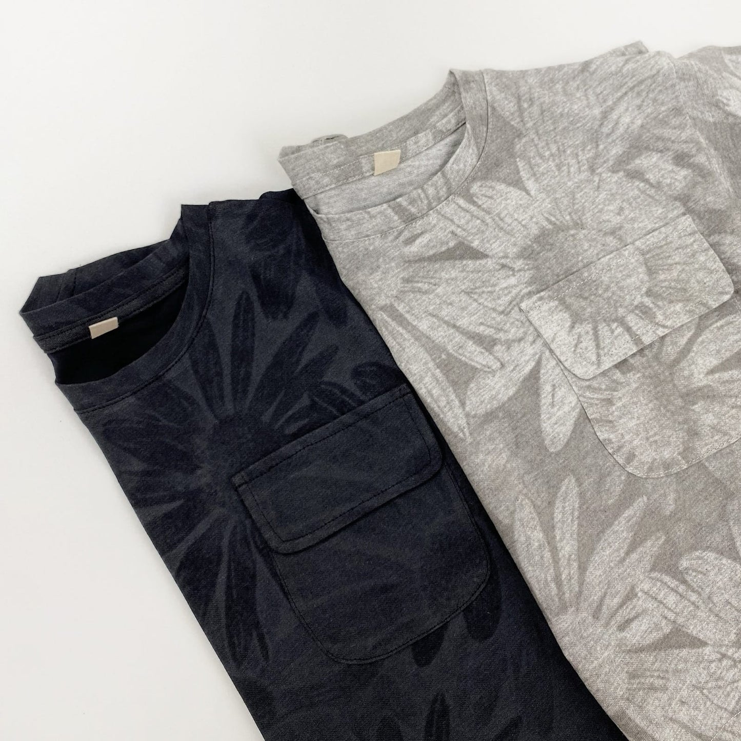 Abstract Daisy Print Tee マーガレット 半袖Tシャツ【mh0013484】 Gikv king 半袖Tシャツ