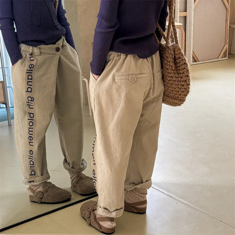 ロングパンツ・スウェットパンツ キッズパンツ ルーズロングパンツ レターロゴサイドライン 2カラー【mh0006612】