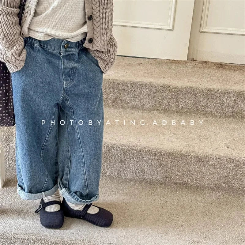 デニムパンツ キッズパンツ バックポケットタグロングルーズデニムパンツ シンプルベーシックジーンズ 2カラー【mh0006842】