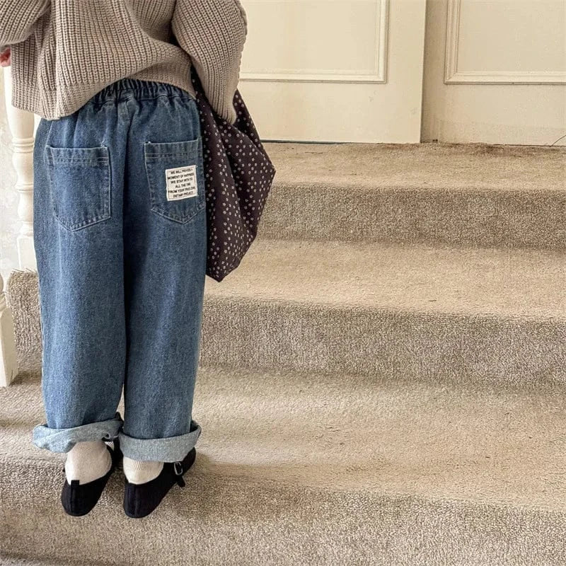 デニムパンツ キッズパンツ バックポケットタグロングルーズデニムパンツ シンプルベーシックジーンズ 2カラー【mh0006842】
