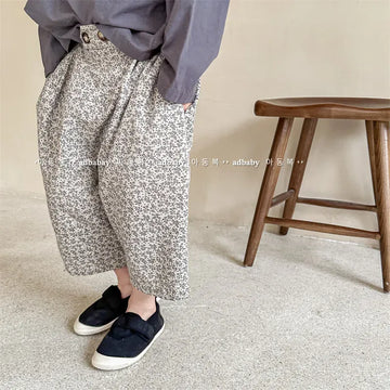 ロングパンツ・スウェットパンツ キッズパンツ フラワープリントワイドルーズクロップドパンツ 2カラー【mh0006870】