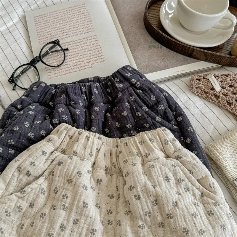 ロングパンツ・スウェットパンツ キッズパンツ フラワープリントキルティング厚手防寒パンツ 2カラー【mh0007238】