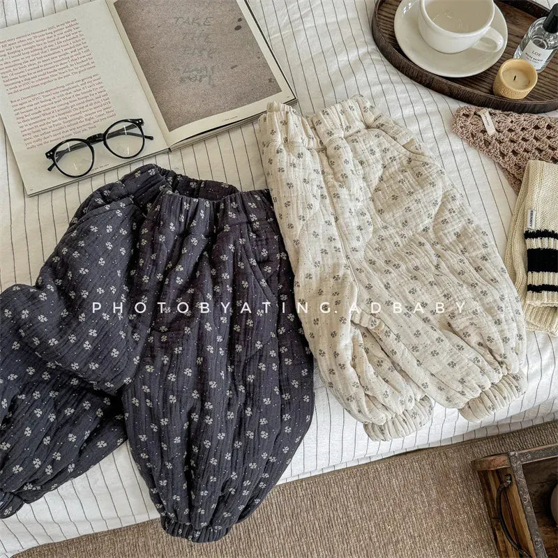 ロングパンツ・スウェットパンツ キッズパンツ フラワープリントキルティング厚手防寒パンツ 2カラー【mh0007238】