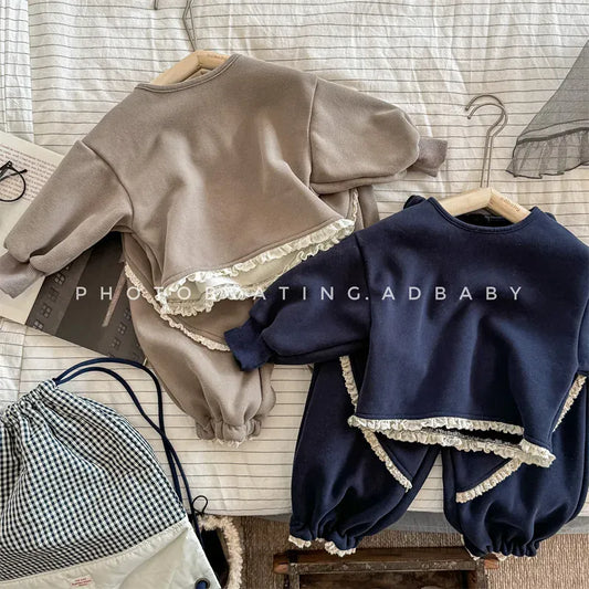 長袖セットアップ キッズセットアップ 2点セット フリルアクセント裏フリース長袖スウェットシャツ+ロングスウェットパンツ【mh0007765】