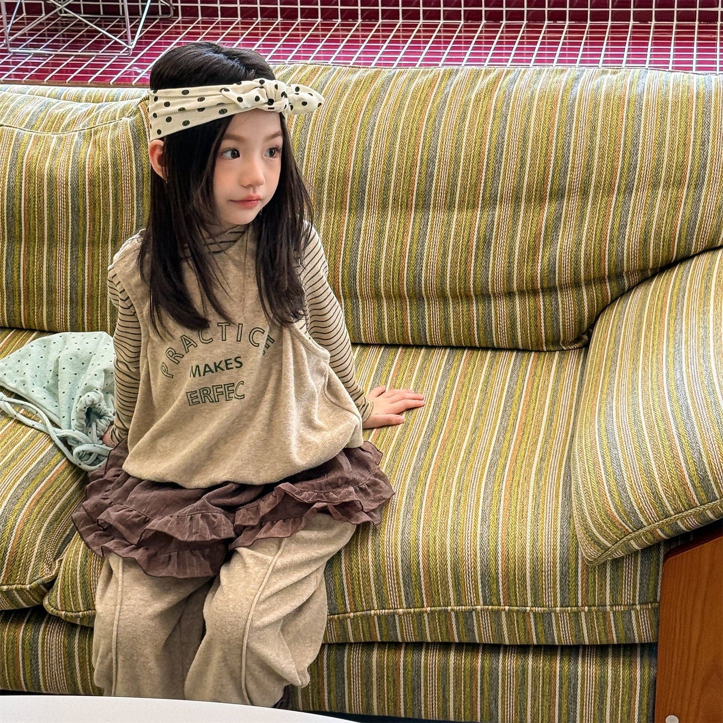 ノースリーブセットアップ ロゴ入りクロップドベスト+スウェットパンツセットアップ 2点セット【mh0010916】