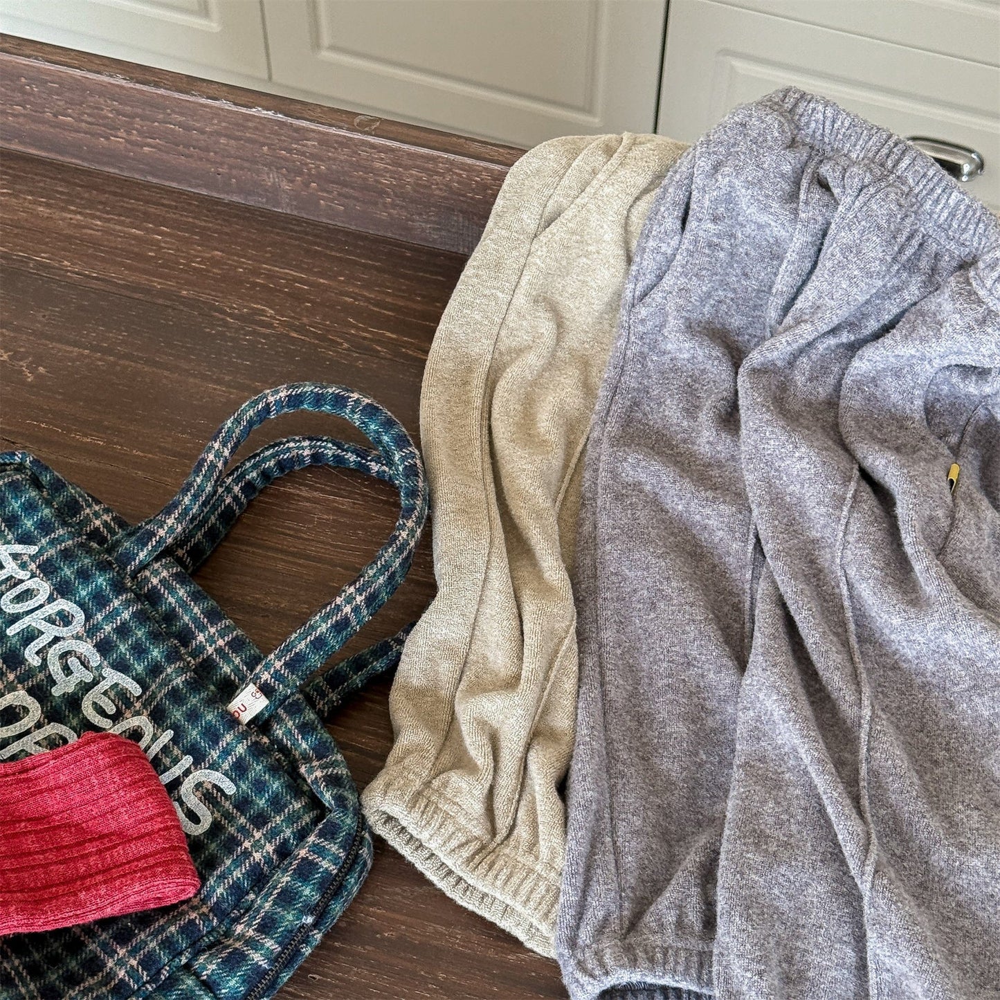 ノースリーブセットアップ ロゴ入りクロップドベスト+スウェットパンツセットアップ 2点セット【mh0010916】