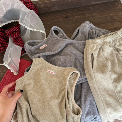 ノースリーブセットアップ ロゴ入りクロップドベスト+スウェットパンツセットアップ 2点セット【mh0010916】