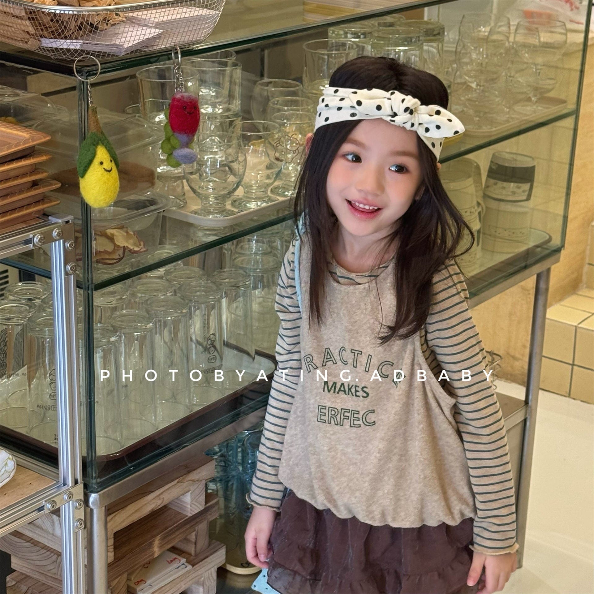 ノースリーブセットアップ ロゴ入りクロップドベスト+スウェットパンツセットアップ 2点セット【mh0010916】