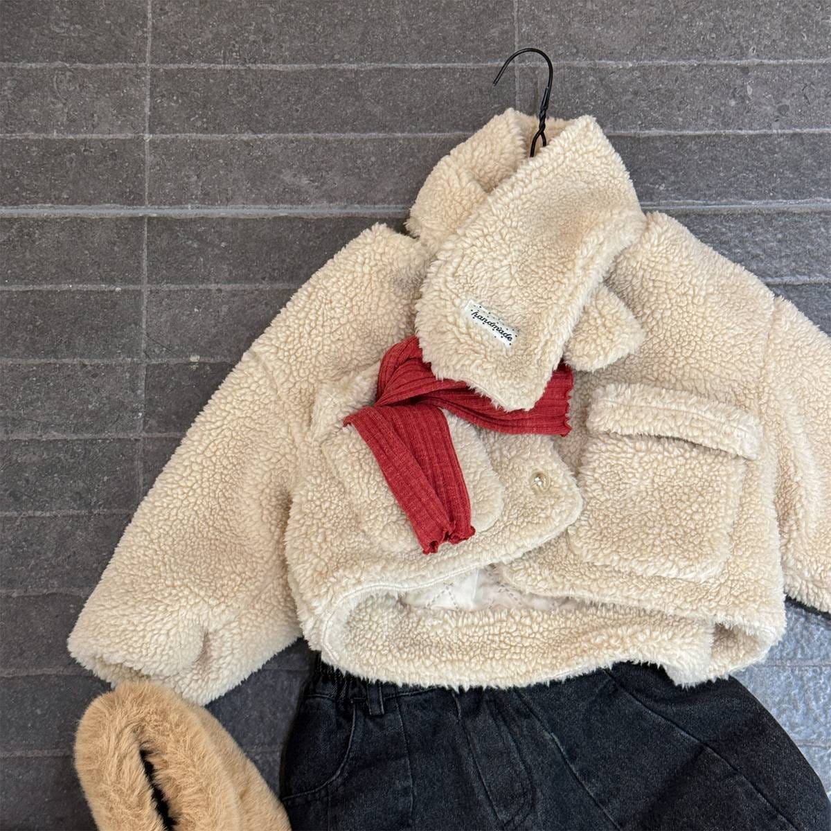 ショートコート・ジャケット・ジャンパー シープボアジャケット 2点セット もこもこアウター ビッグポケット マフラーセット【mh0011408】