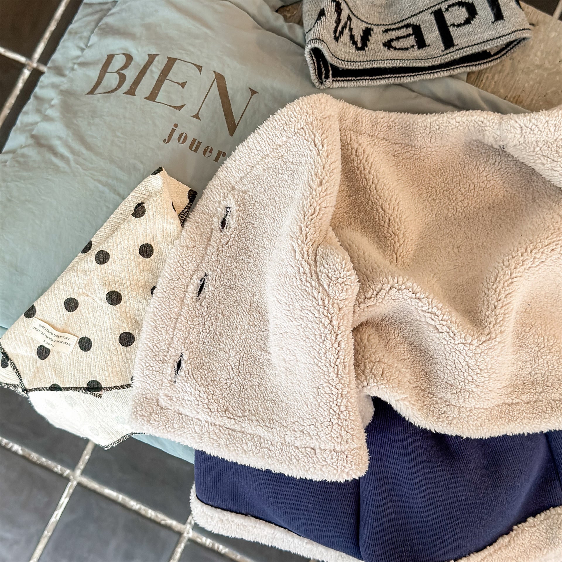 ノースリーブセットアップ 裏ボアセットアップ 2点セット ベスト+ショートパンツ【mh0011906】