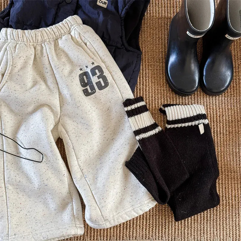 ロングパンツ・スウェットパンツ Beige / 12M  80CM キッズパンツ ナンバーロゴプリント裏ボアフリースロングスウェットパンツ【mh0008295】