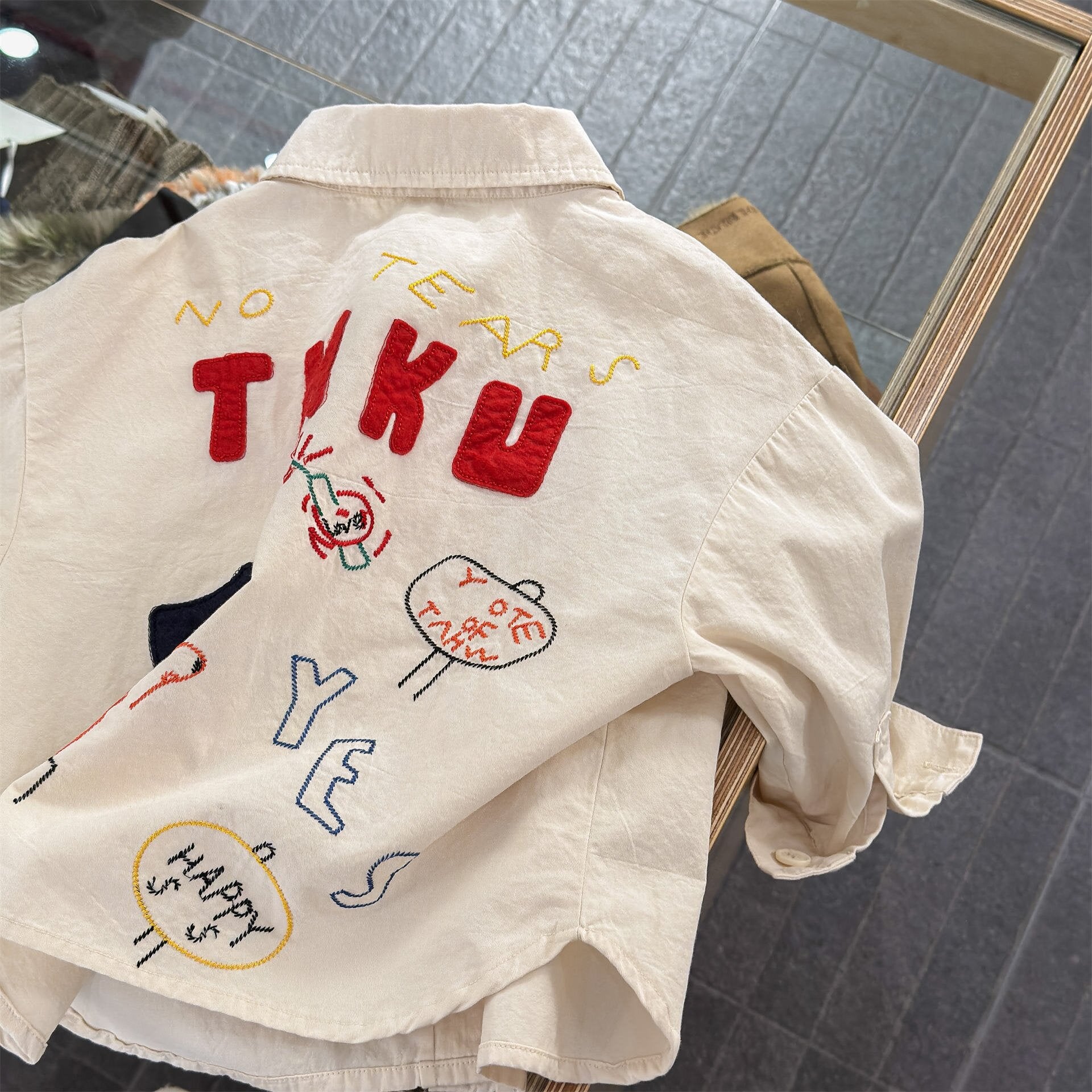 長袖シャツ・ブラウス Beige / 80cm Embroidered Shirt Spring Top 刺繍 シャツ トップス【mh0012079】