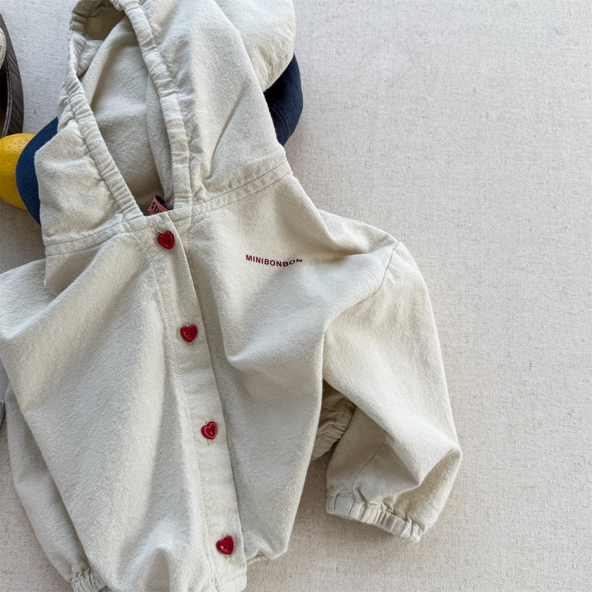 ショートコート・ジャケット・ジャンパー Beige / 80cm ハートボタンフーディ長袖シャツジャケット【mh0010629】