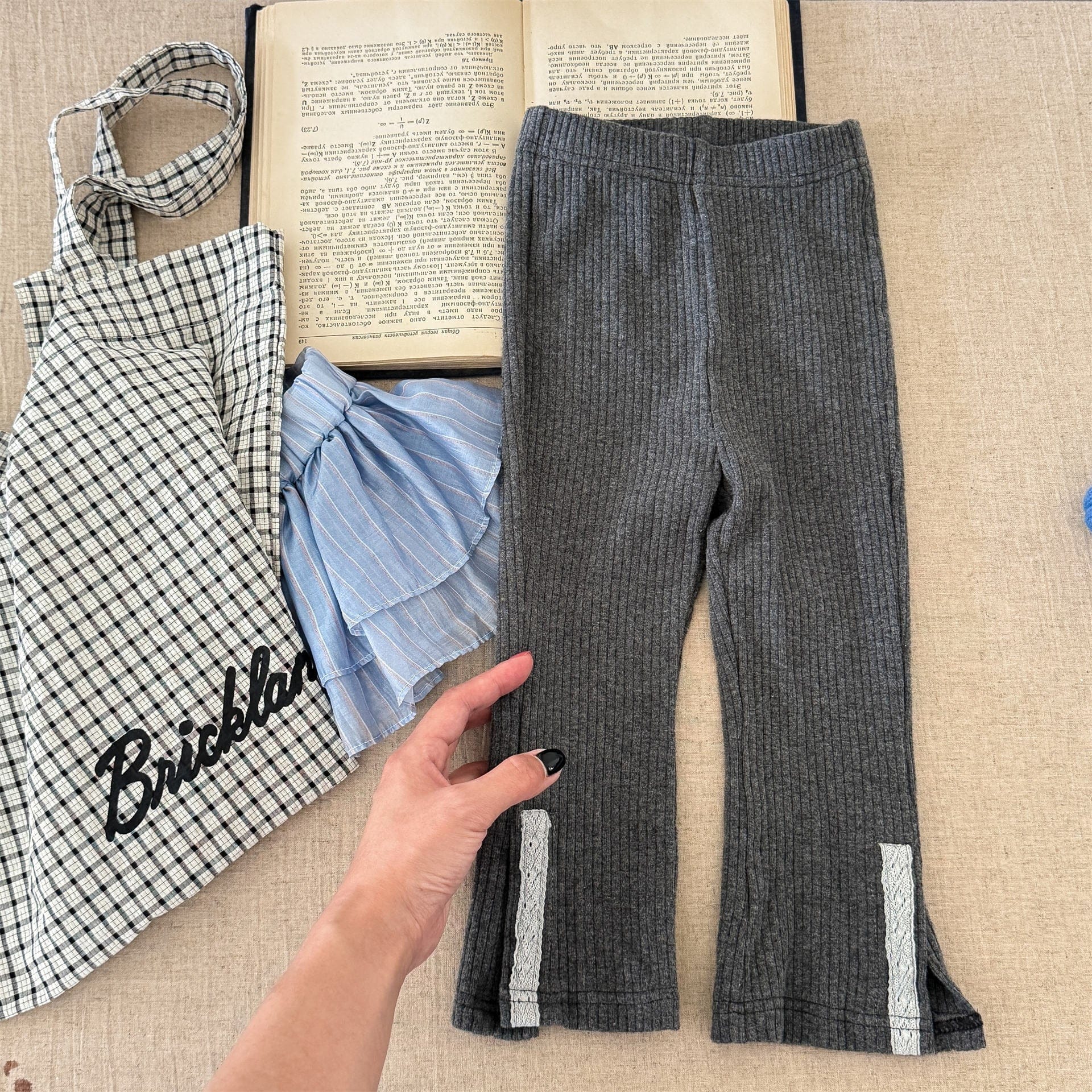 レギンスパンツ Dark Gray / 80cm レースパッチスリットリブレギンスパンツ【mh0010908】