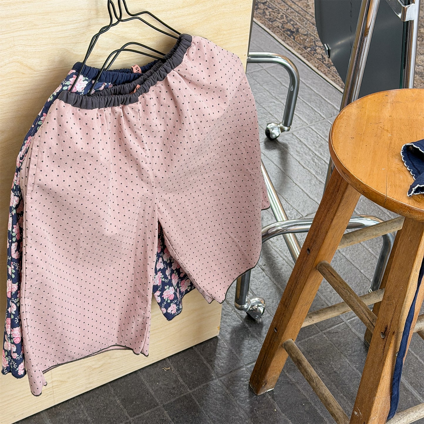 ロングパンツ・スウェットパンツ Lace Wide Leg Cropped Pants レース ワイドパンツ【mh0011949】